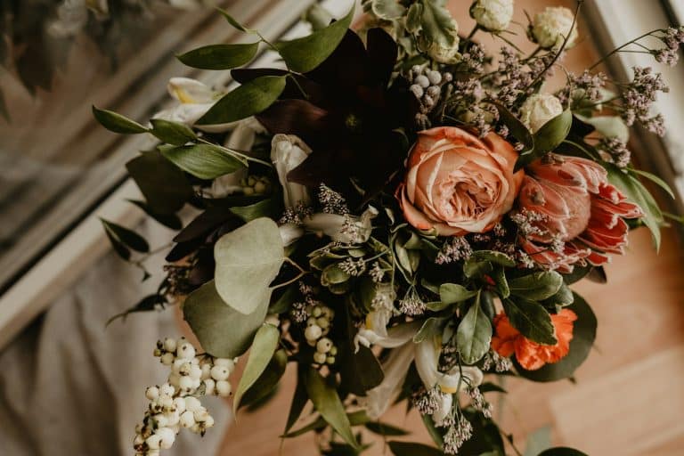 fall bouquet/ wedding bouquet/ autumn colors / earth tones